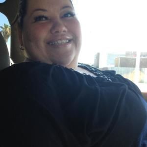 Meet your Posher, Inez